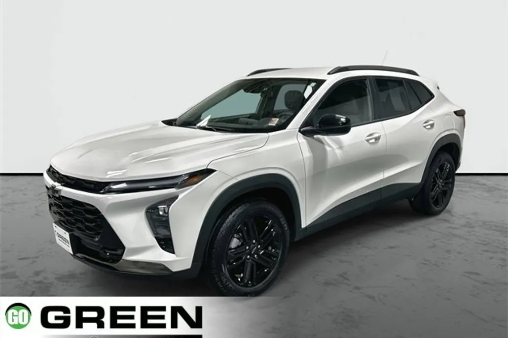 2025 Chevrolet Trax ACTIV photo 1