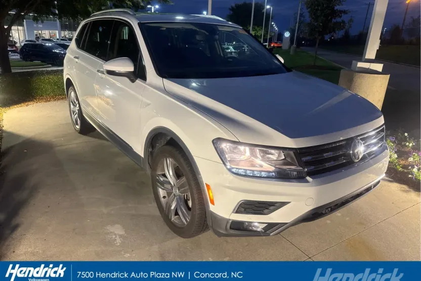 2020 Volkswagen Tiguan SEL photo 1