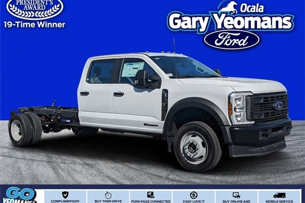 2025 Ford F-450 XL photo 1