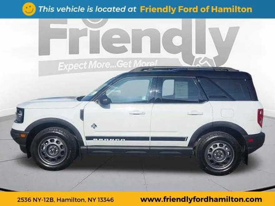 2024 Ford Bronco Sport Outer Banks photo 1