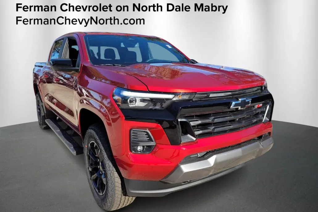 2025 Chevrolet Colorado Z71 photo 1