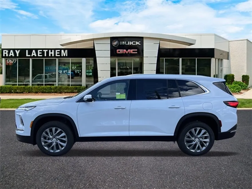 2026 Buick Enclave Preferred photo 1