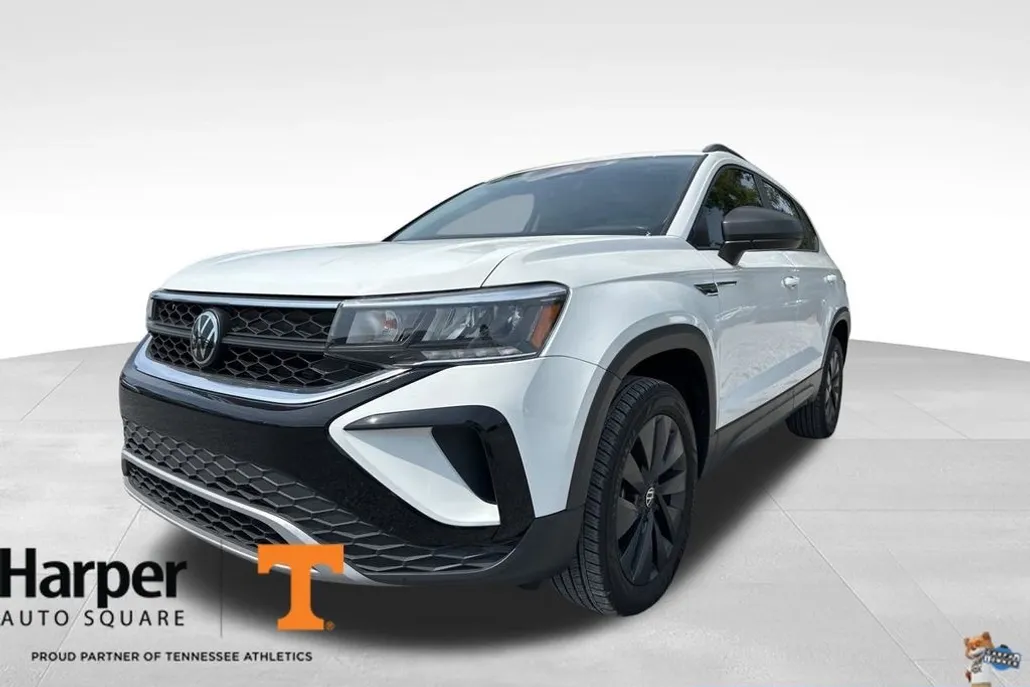 2023 Volkswagen Taos S photo 1