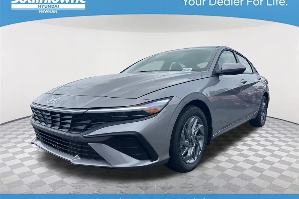 2025 Hyundai Elantra Hybrid Blue photo 1