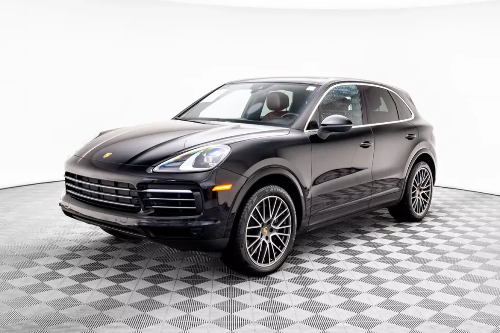 2022 Porsche Cayenne Base photo 1