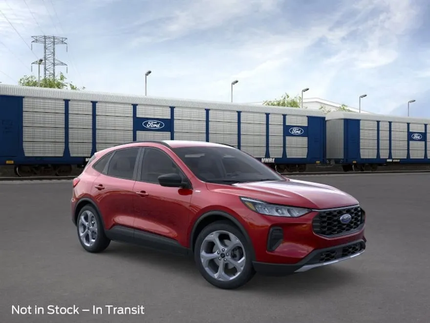 2025 Ford Escape ST-Line photo 1