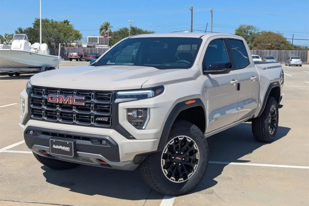 2026 Gmc Canyon AT4 photo 1