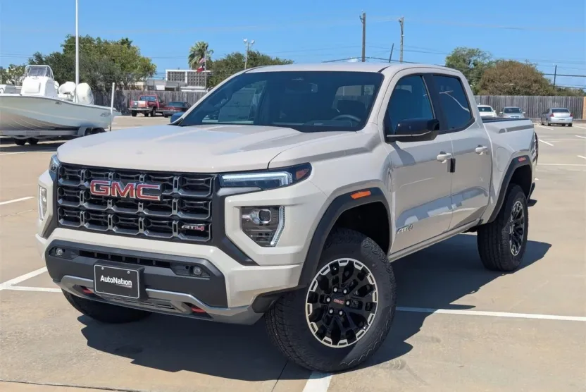 2026 Gmc Canyon AT4 photo 1