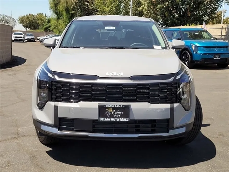 2026 Kia Sportage Hybrid S photo 1