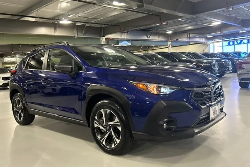 2025 Subaru Crosstrek Premium photo 1