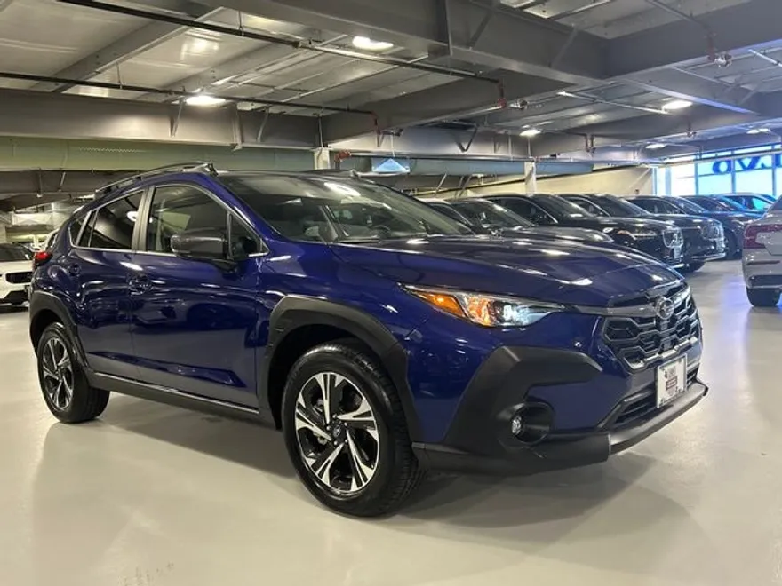 2025 Subaru Crosstrek Premium photo 1
