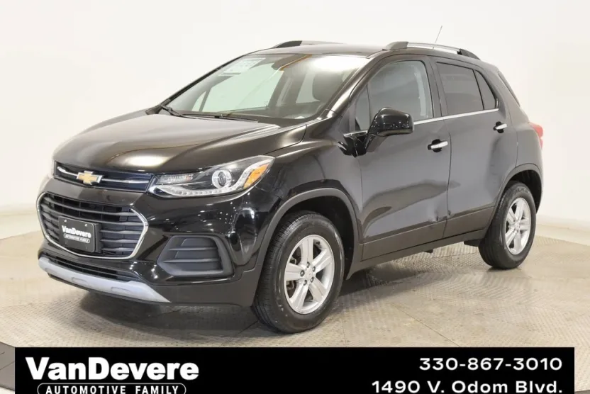2020 Chevrolet Trax LT photo 1