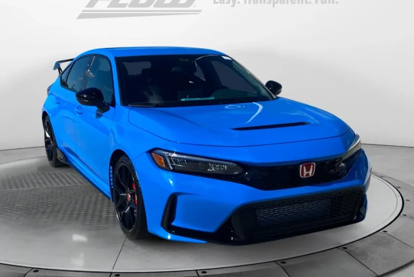 2025 Honda Civic Type R photo 1