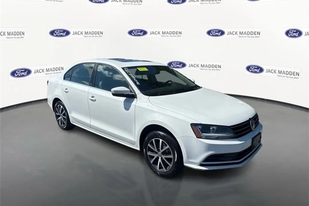 2017 Volkswagen Jetta 1.4T SE photo 1