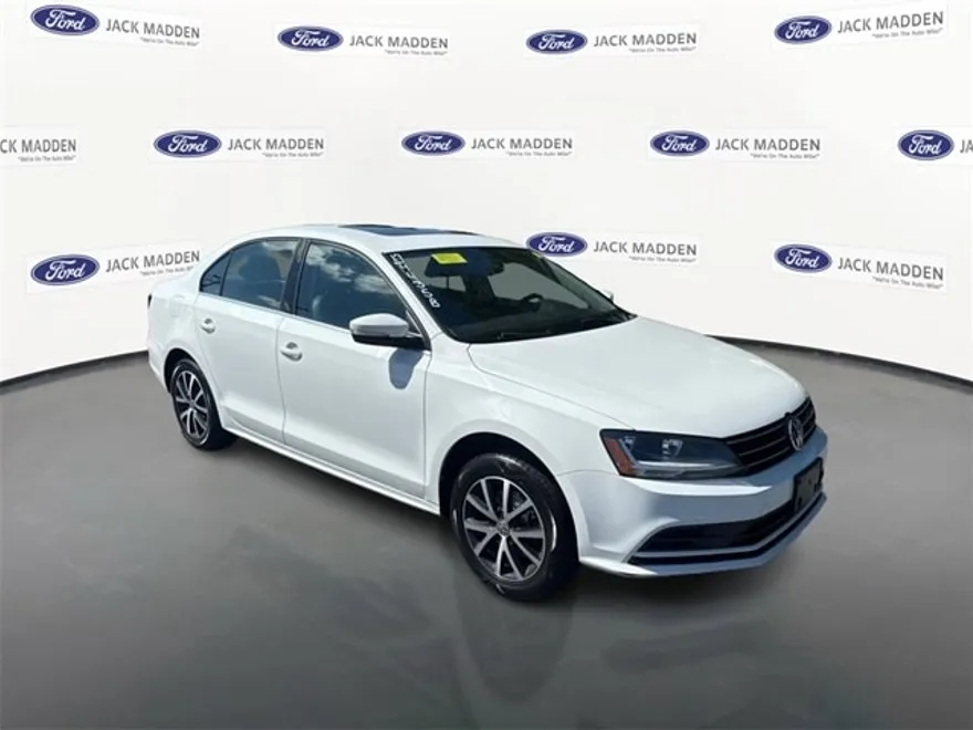 2017 Volkswagen Jetta 1.4T SE photo 1