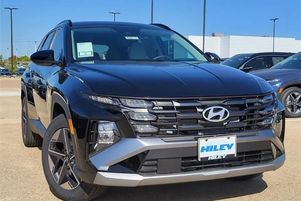 2025 Hyundai Tucson SEL photo 1