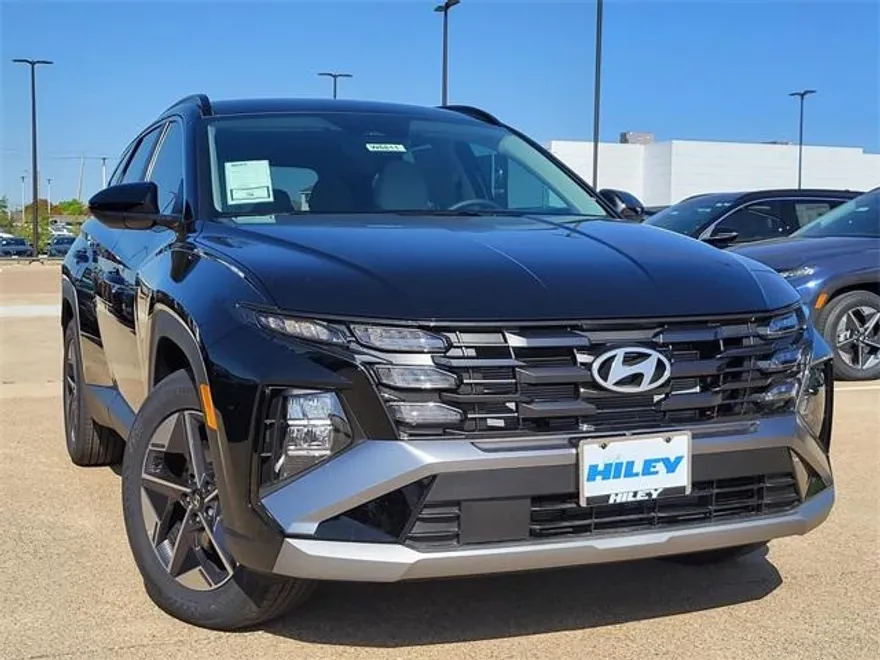 2025 Hyundai Tucson SEL photo 1