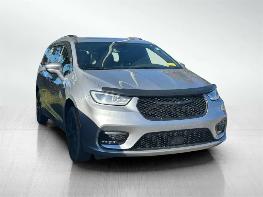 2021 Chrysler Pacifica Limited photo 1