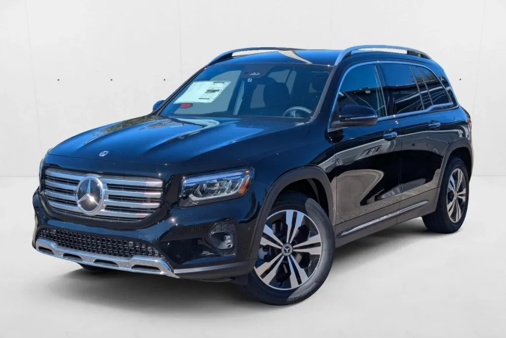 2025 Mercedes Benz GLB 250 photo 1