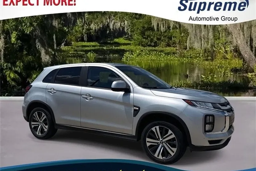 2020 Mitsubishi Outlander Sport ES photo 1