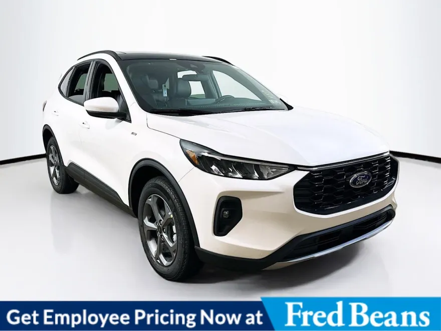 2025 Ford Escape ST-Line Select photo 1