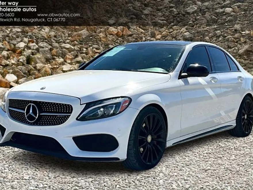2017 Mercedes Benz C AMG 43 photo 1