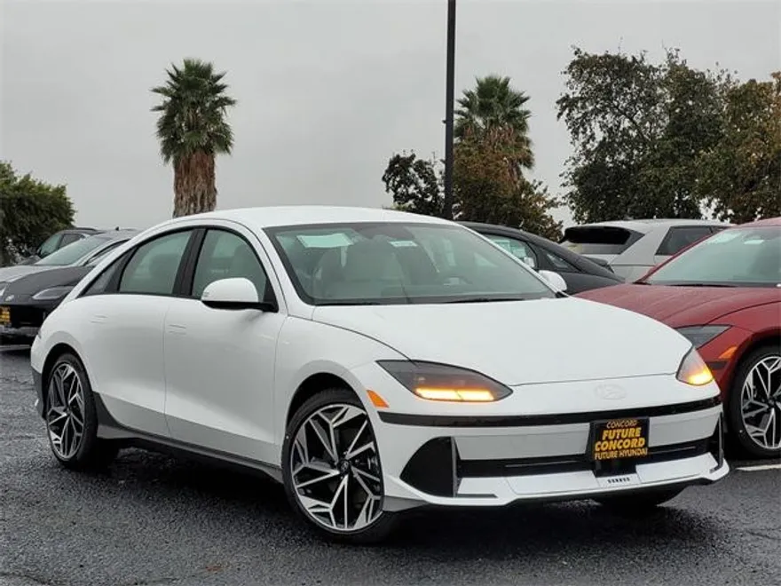 2025 Hyundai Ioniq 6 SEL photo 1