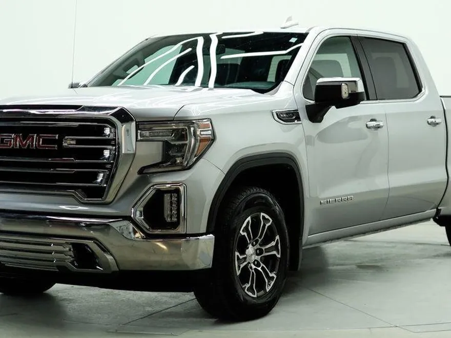 2021 Gmc Sierra SLT photo 1