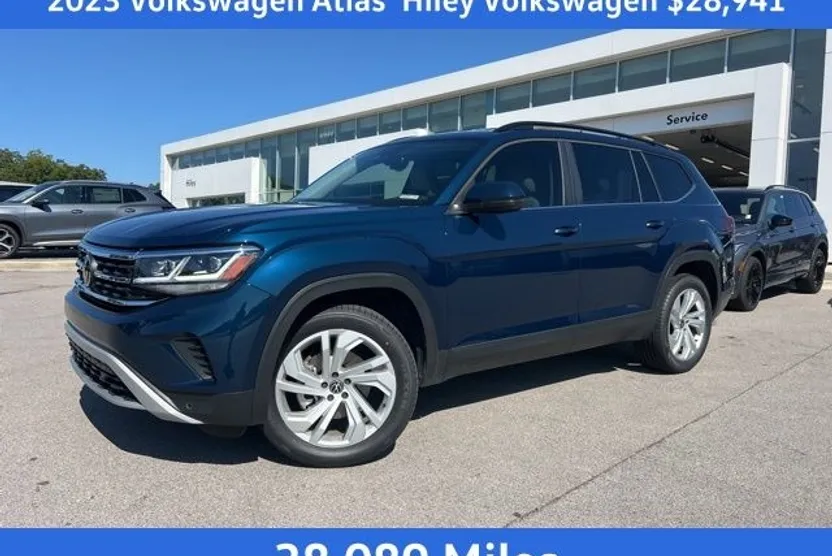 2023 Volkswagen Atlas V6 SE Technology photo 1