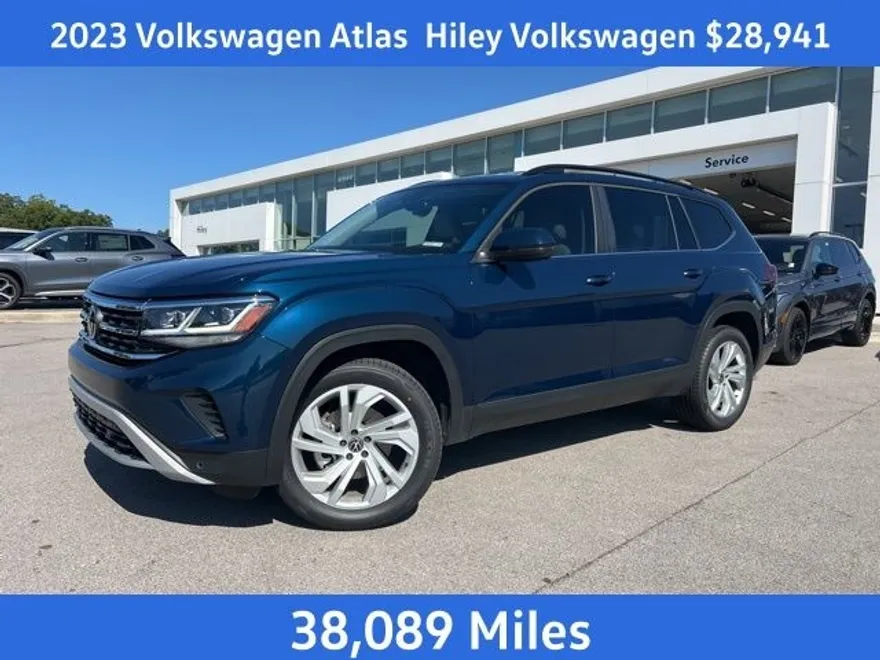 2023 Volkswagen Atlas V6 SE Technology photo 1