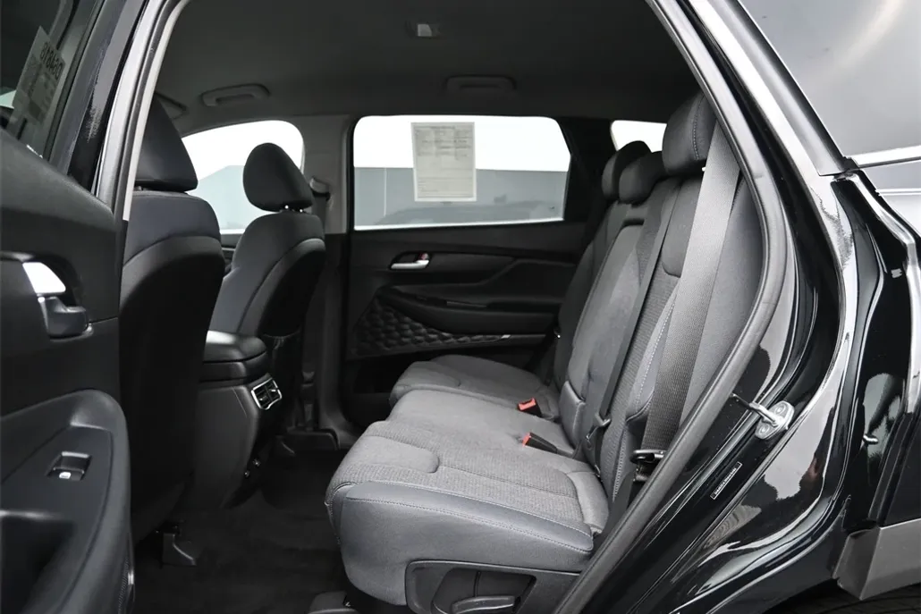 2022 Hyundai Santa Fe SEL photo 1