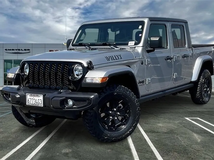 2021 Jeep Gladiator Willys photo 1