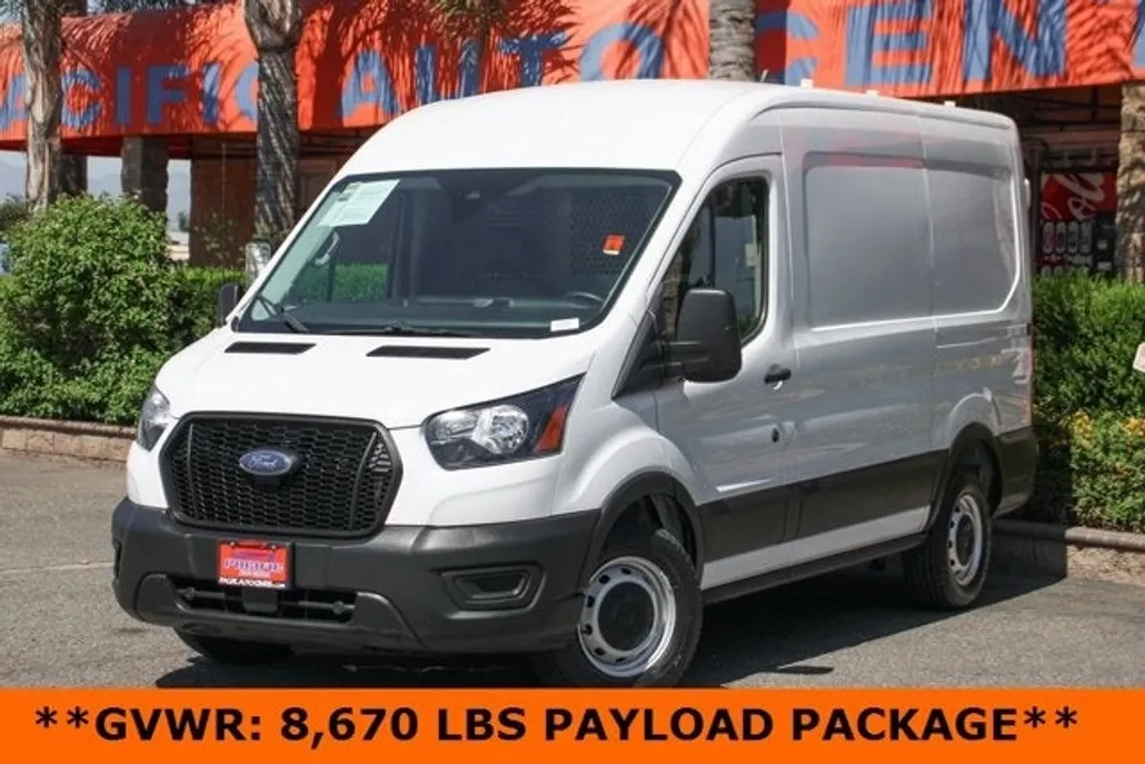 2022 Ford Transit photo 1