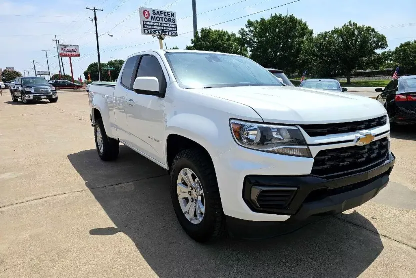 2022 Chevrolet Colorado LT photo 1