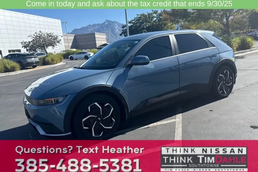 2022 Hyundai Ioniq 5 SEL photo 1