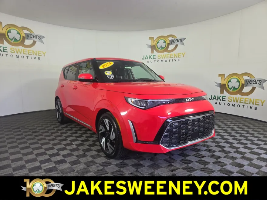 2024 Kia Soul GT-Line photo 1