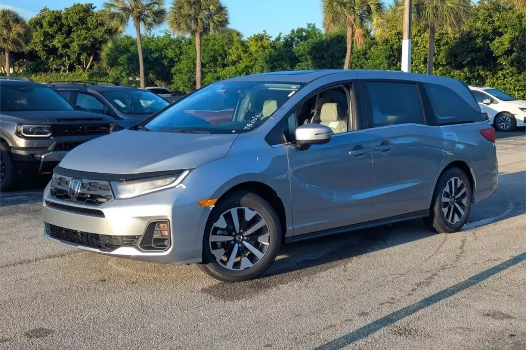 2026 Honda Odyssey EX-L photo 1