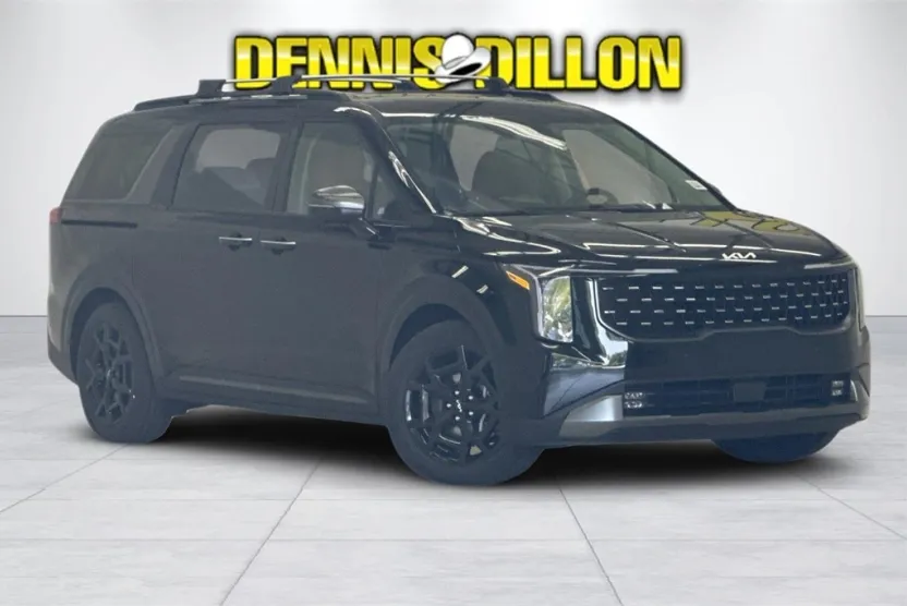 2025 Kia Carnival SX photo 1
