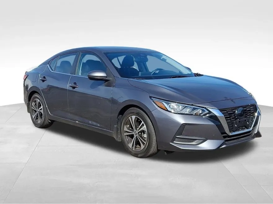 2022 Nissan Sentra SV photo 1