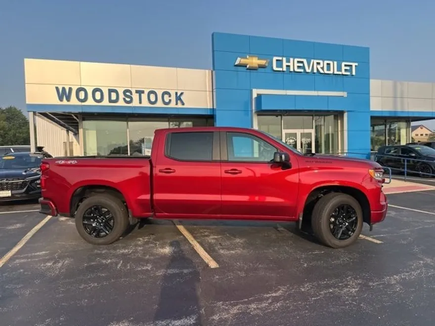 2026 Chevrolet Silverado 1500 RST photo 1