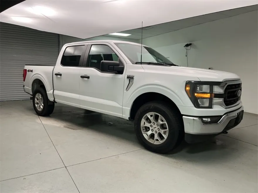 2023 Ford F-150 XL photo 1