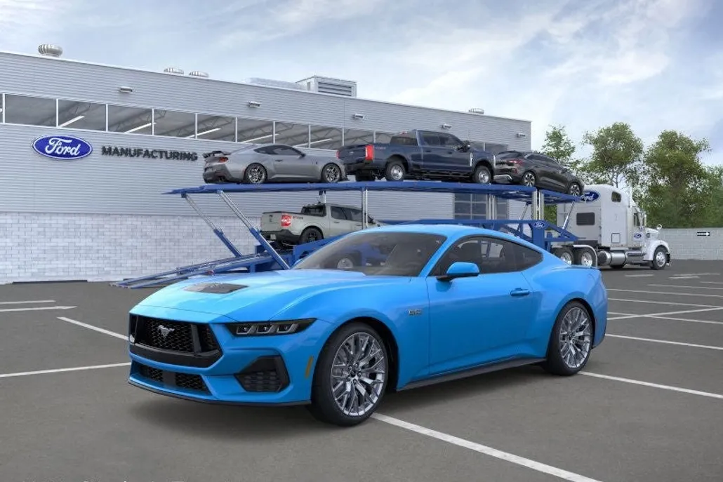 2025 Ford Mustang GT Premium photo 1