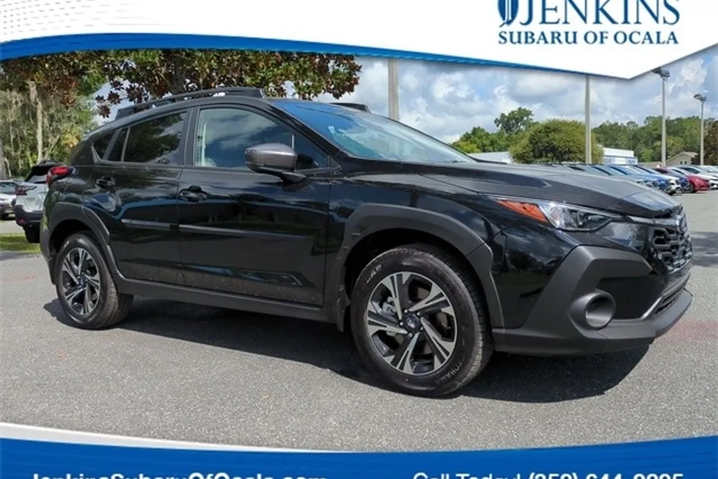 2025 Subaru Crosstrek Premium photo 1