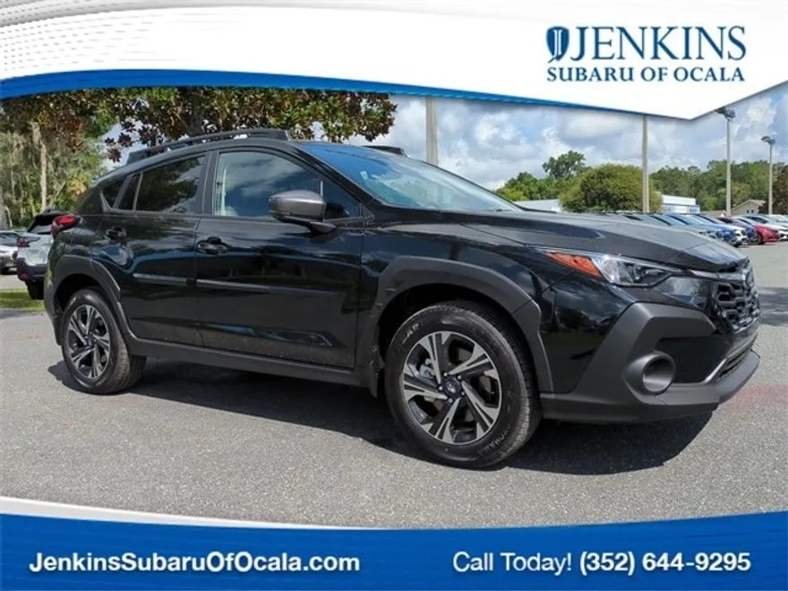 2025 Subaru Crosstrek Premium photo 1