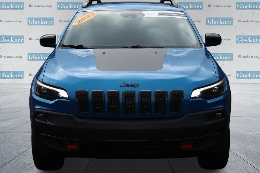 2022 Jeep Cherokee Trailhawk photo 1