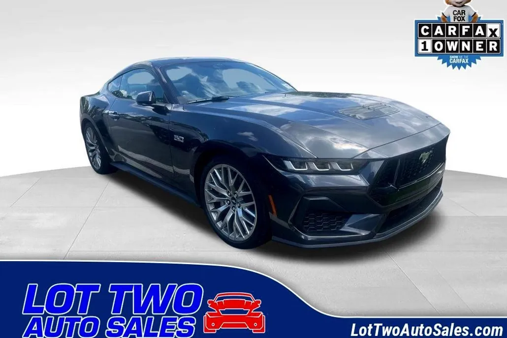 2024 Ford Mustang GT Premium photo 1