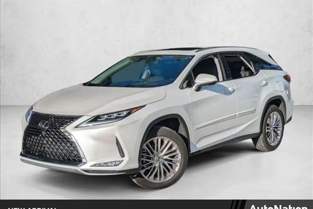 2022 Lexus RX 350L Luxury photo 1