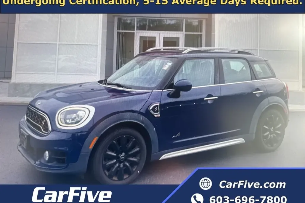 2017 Mini Cooper S ALL4 photo 1