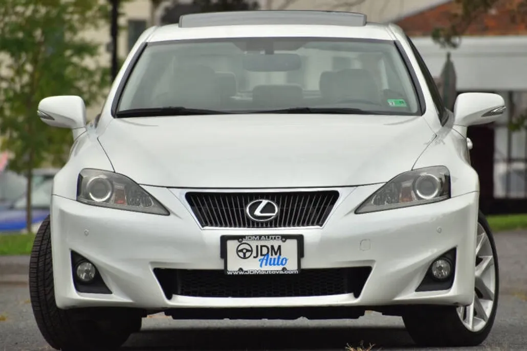 2013 Lexus IS 250 photo 1