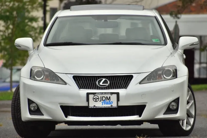 2013 Lexus IS 250 photo 1